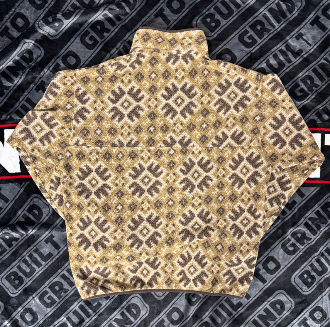 파타고니아 신칠라 스냅 티 풀 오버 브라운 오로라 스노우 플레이크 상품이미지2