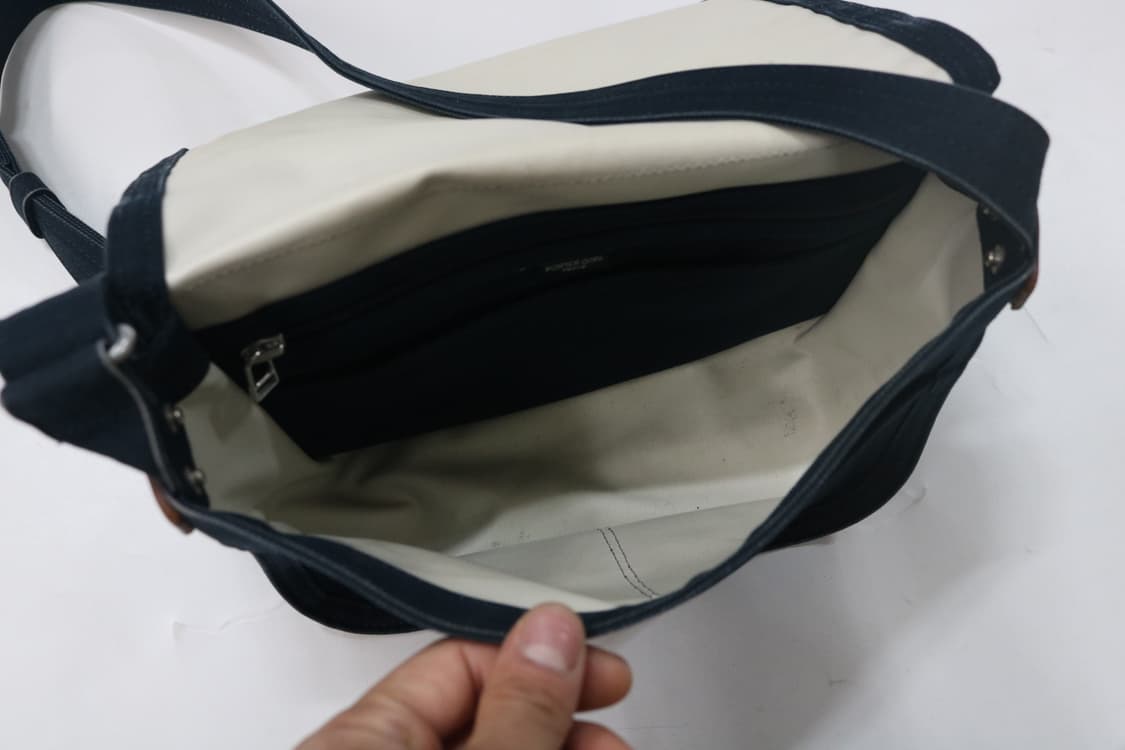 PORTER 포터 가죽 트리밍 네이비 캔버스 메신저백 상품이미지9