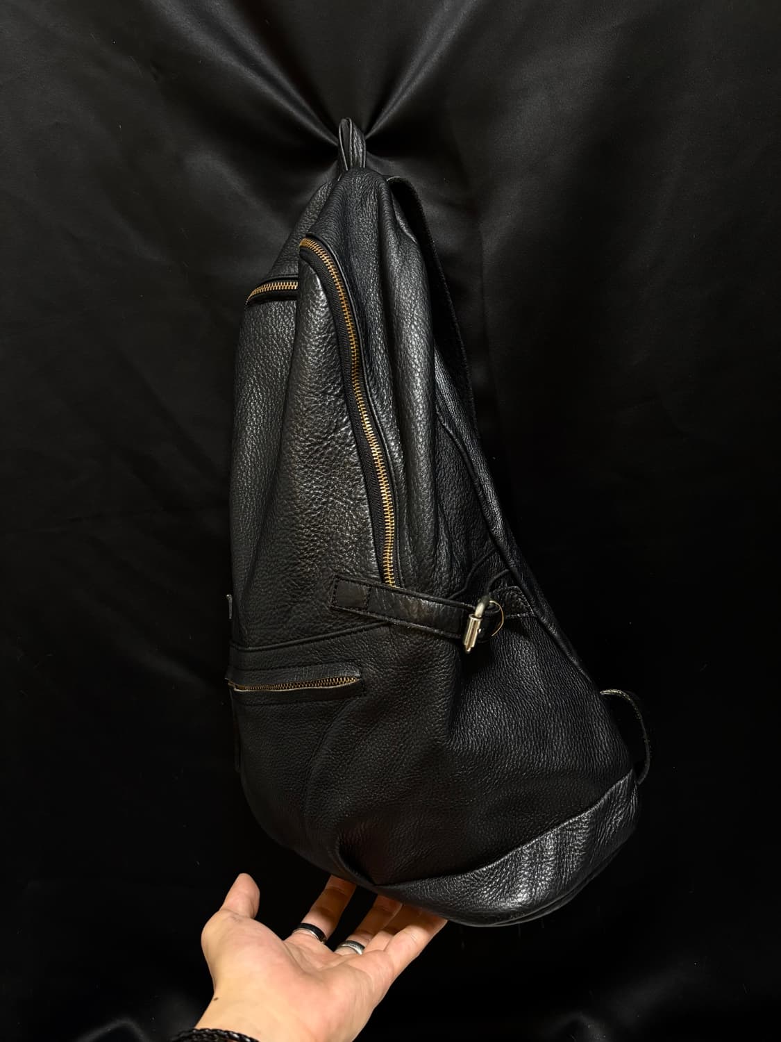 “Unknown” Leopard Buckle Detail Bag 상품이미지3