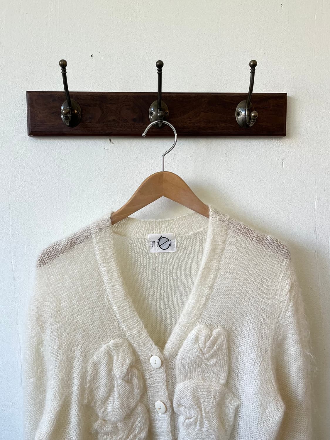 FILF’eE 셔링 패치 울 가디건 상품이미지3