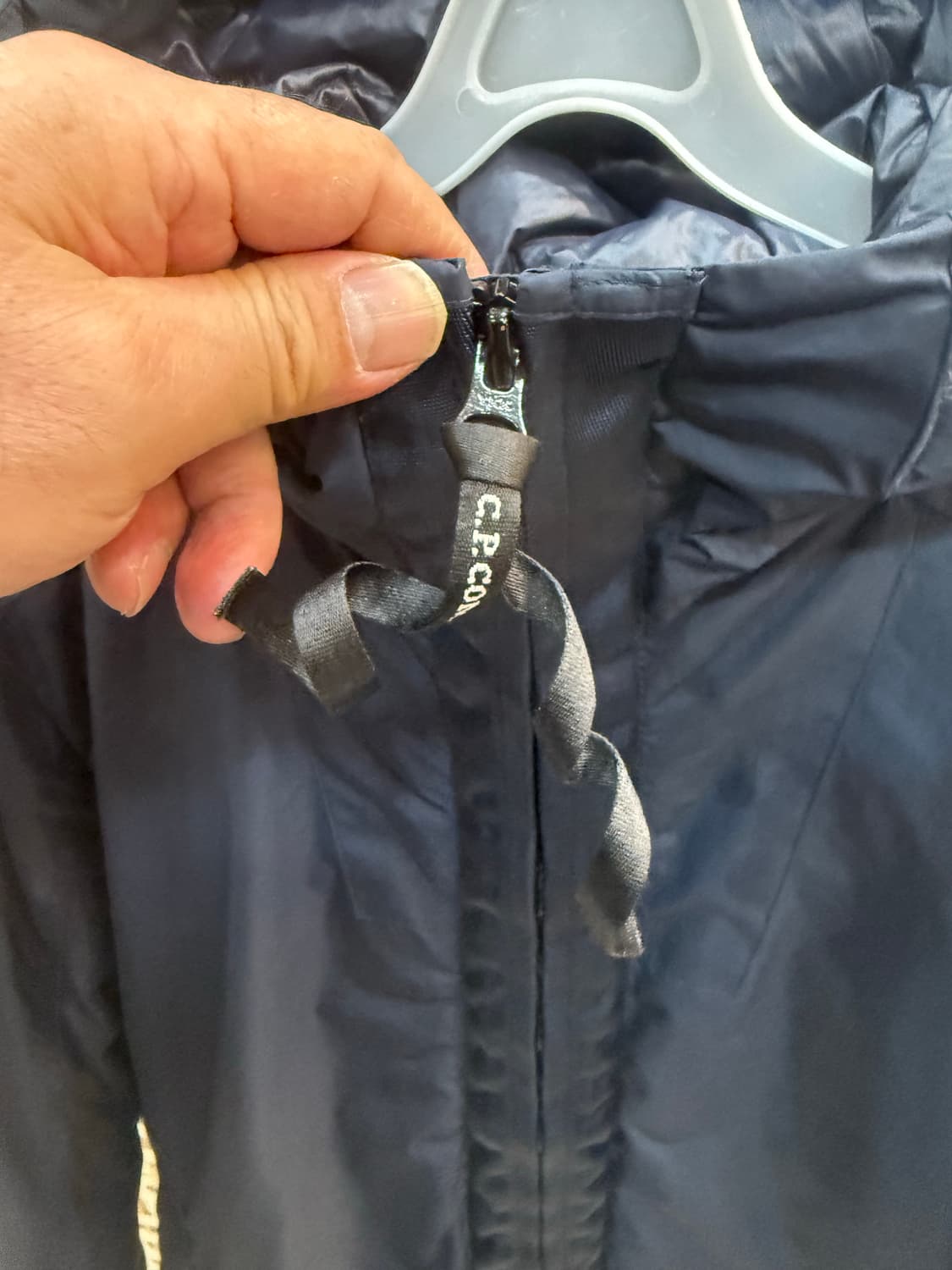 46/95 정품 cp컴퍼니 마이크로 M 후드 렌즈패딩 팝나 상품이미지2