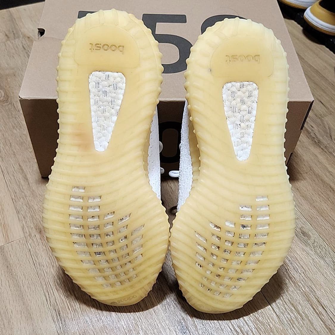 아디다스 280 이지부스트 크림화이트 상품이미지6