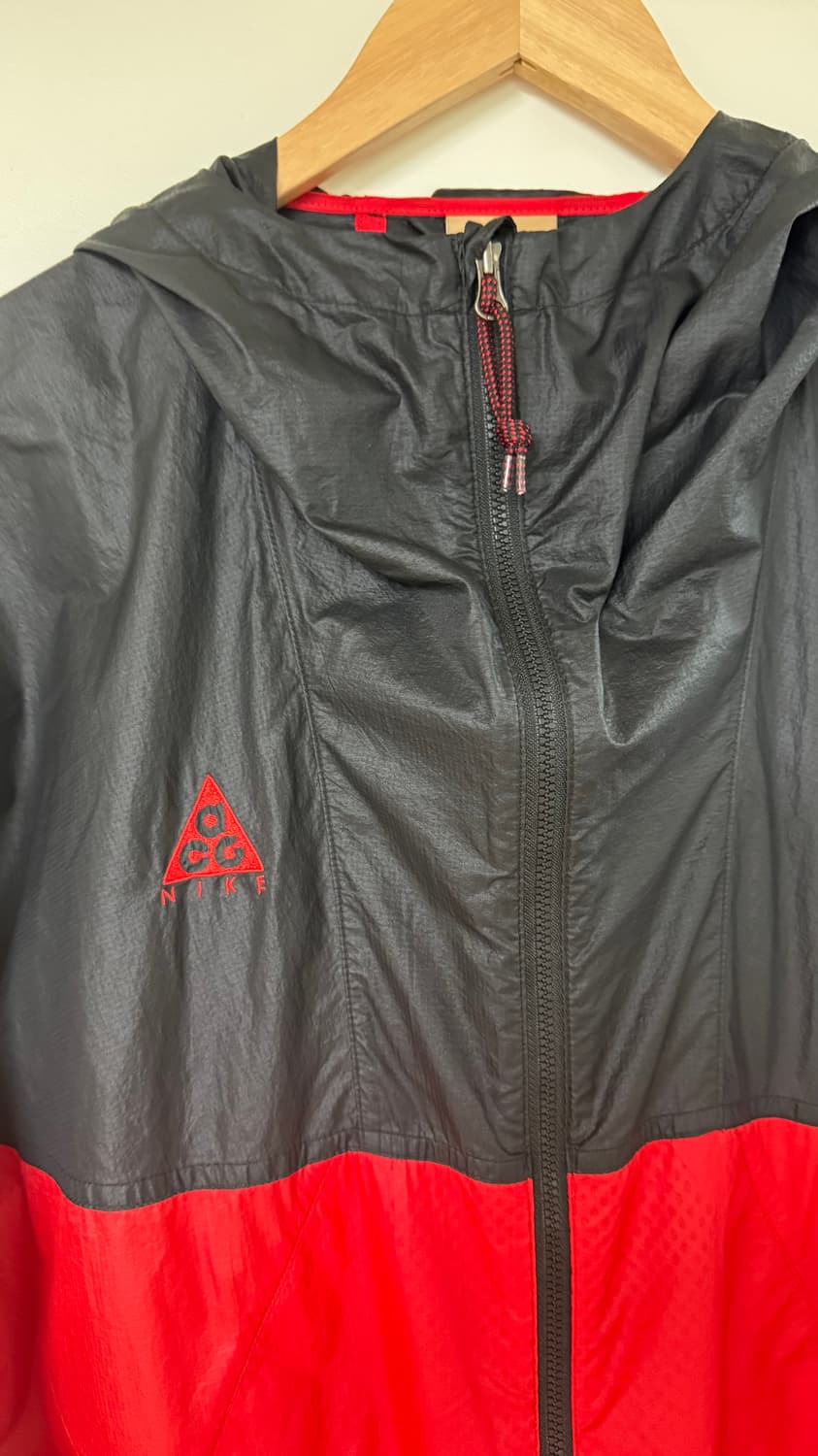 나이키 acg 바람막이 상품이미지2