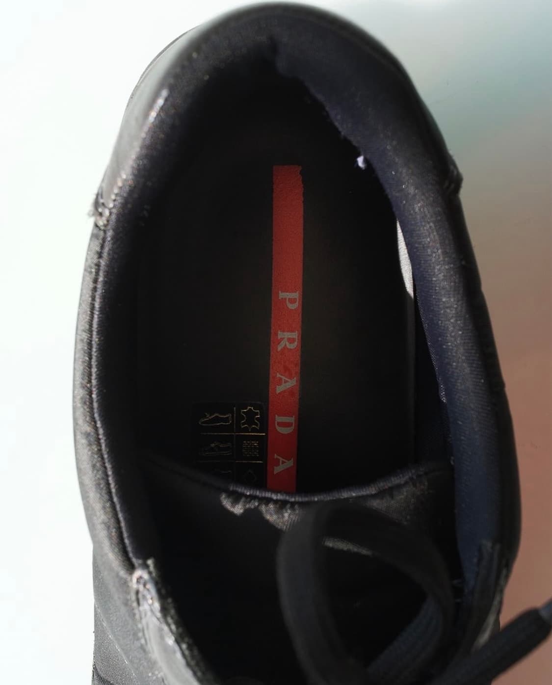Prada leather shoes 상품이미지2