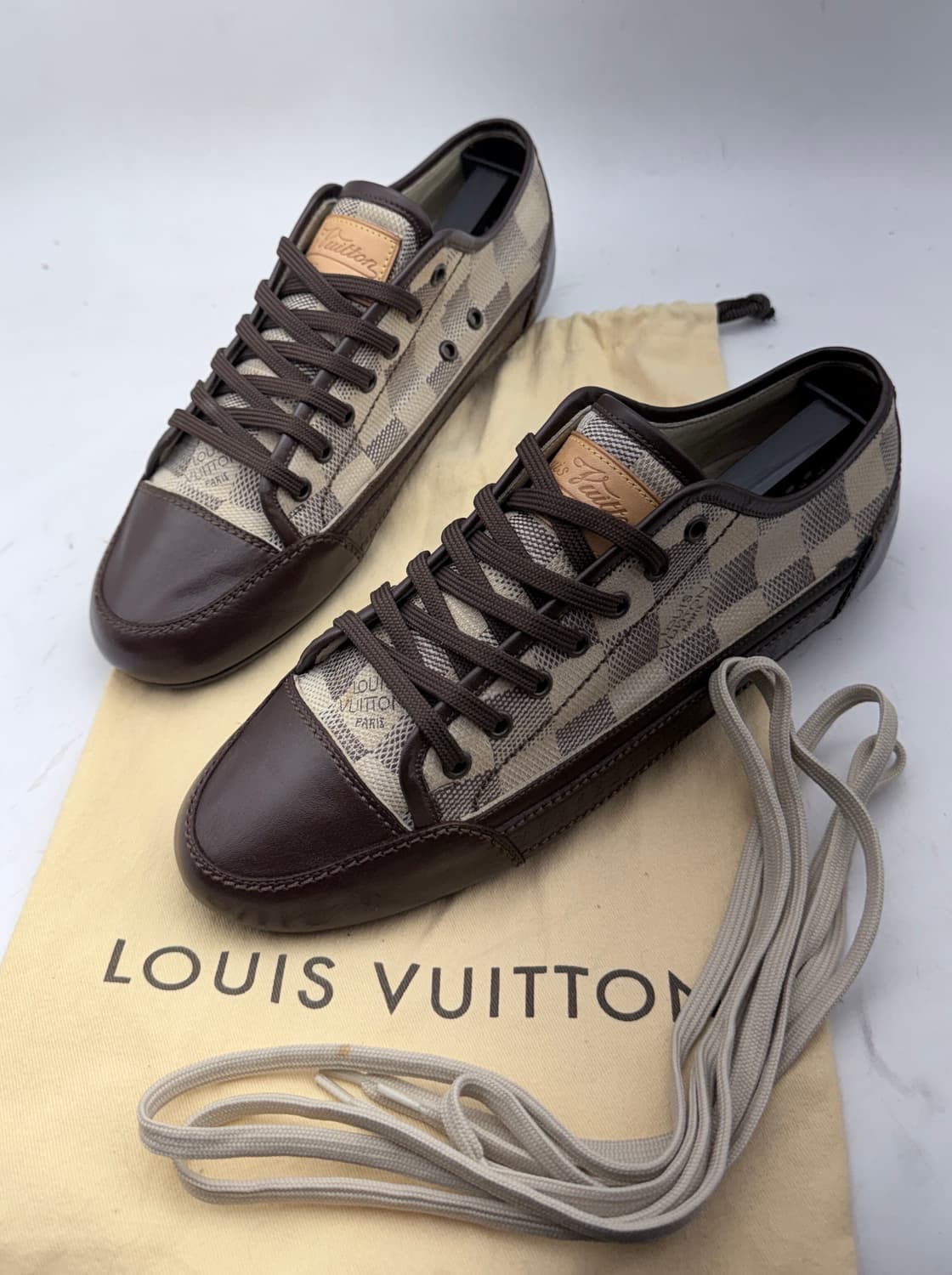 정품)루이비통스나커즈250 상품이미지1