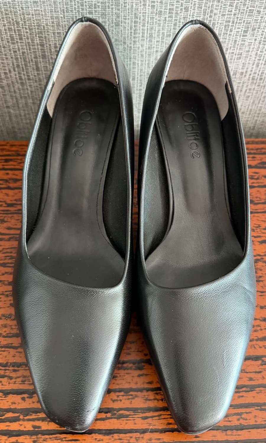 [미착용] 오블리토 블랙 소가죽 세미 스퀘어 펌프스 구두 235 상품이미지1