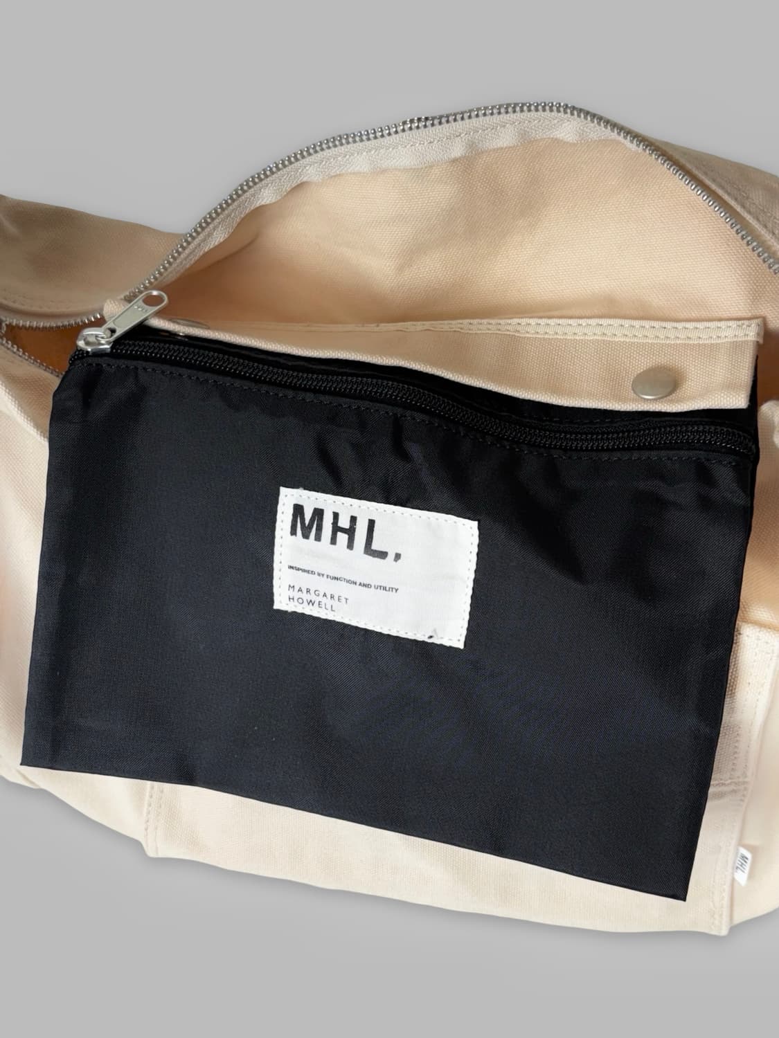 MHL 마가렛호웰 캔버스 숄더백 크로스백 상품이미지5