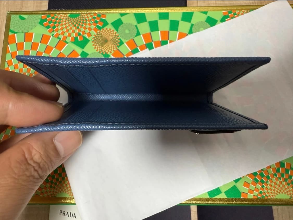 프라다 삼각로고 카드지갑 오거나이저 상품이미지5