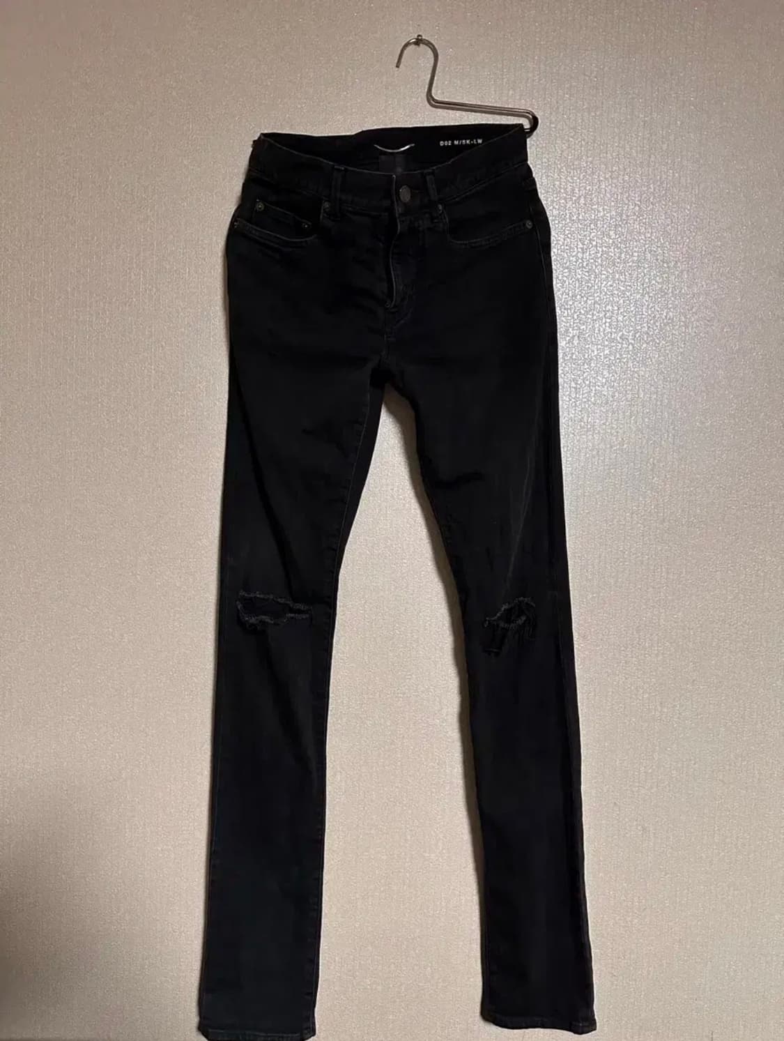 [백화점판-한글택] 생로랑 15ss 무릎 절개진 - 허리 28 사이즈 상품이미지1