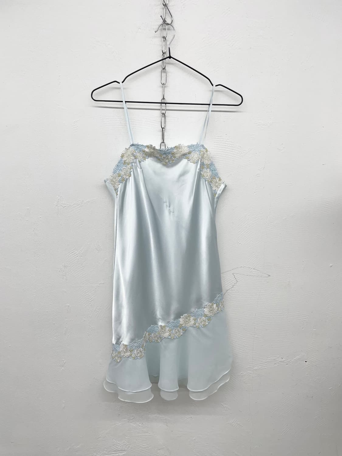 페어리 새틴 프릴 슬립 상품이미지5