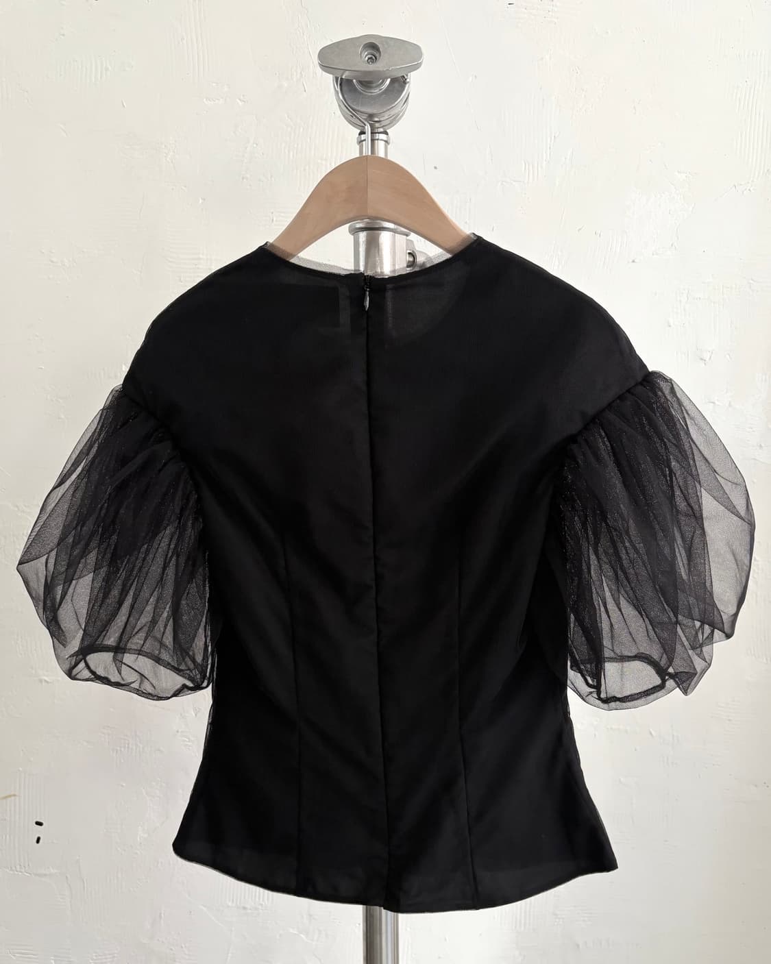 Simone Rocha 시몬 로샤 블랙 컬러 시스루 퍼프 티셔츠 상품이미지8