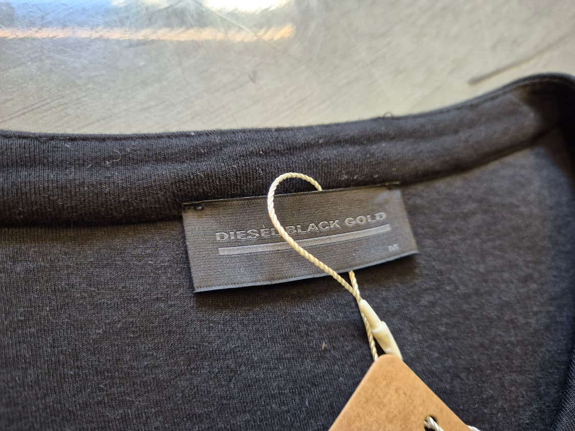 디젤 블랙골드 스웻 셔츠 상품이미지5