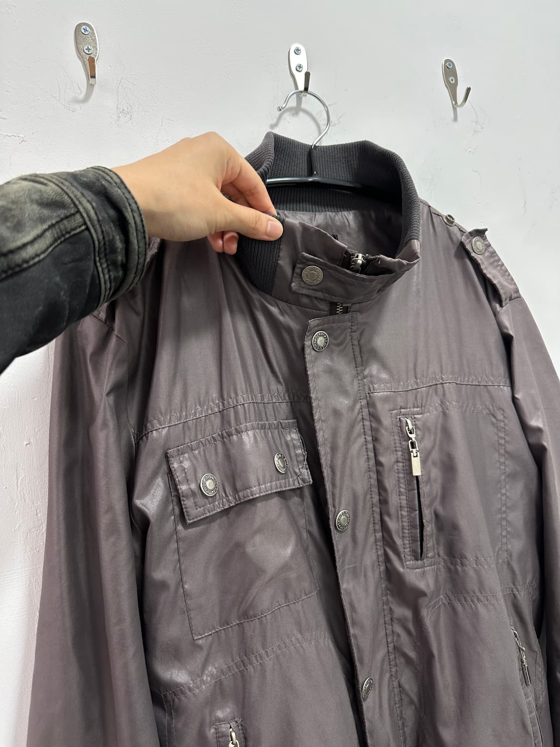 Vintage metallic multi pocket jacket 상품이미지6