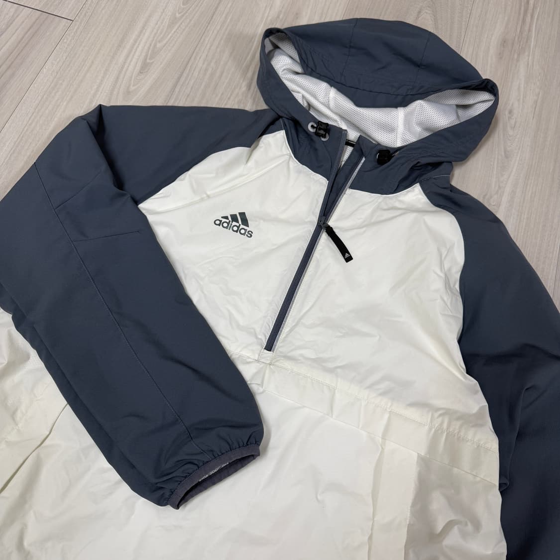 아디다스 반집업 웜업 바람막이 상품이미지3