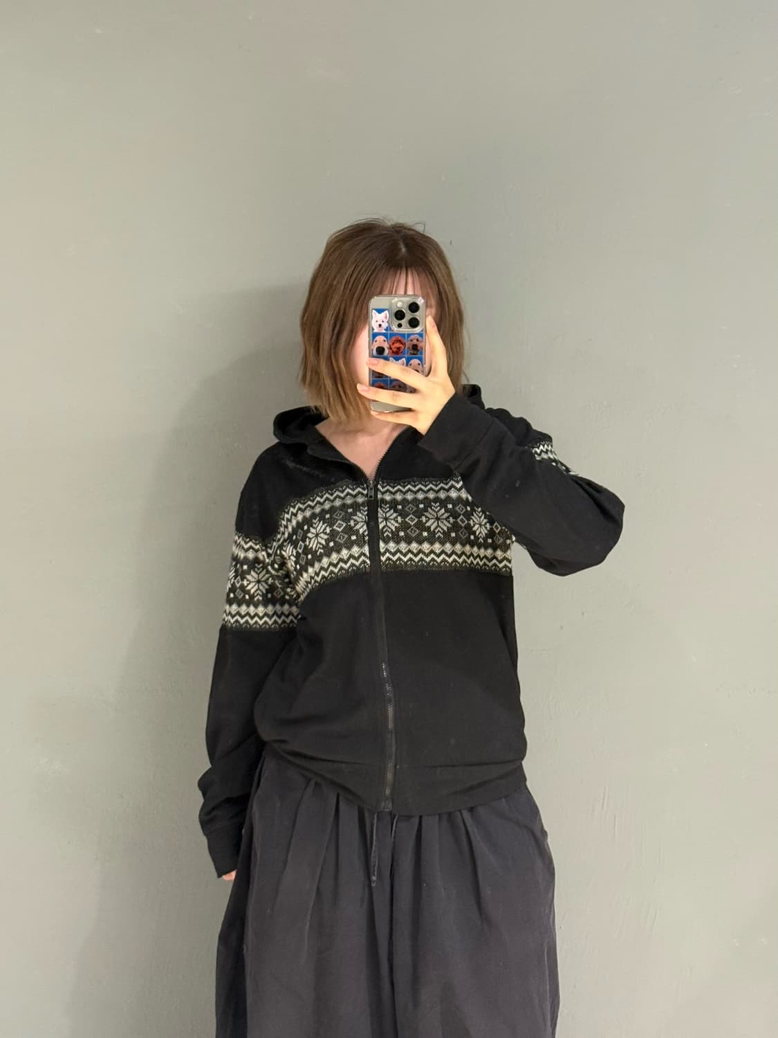 snow pattern point hood zip-up 상품이미지1