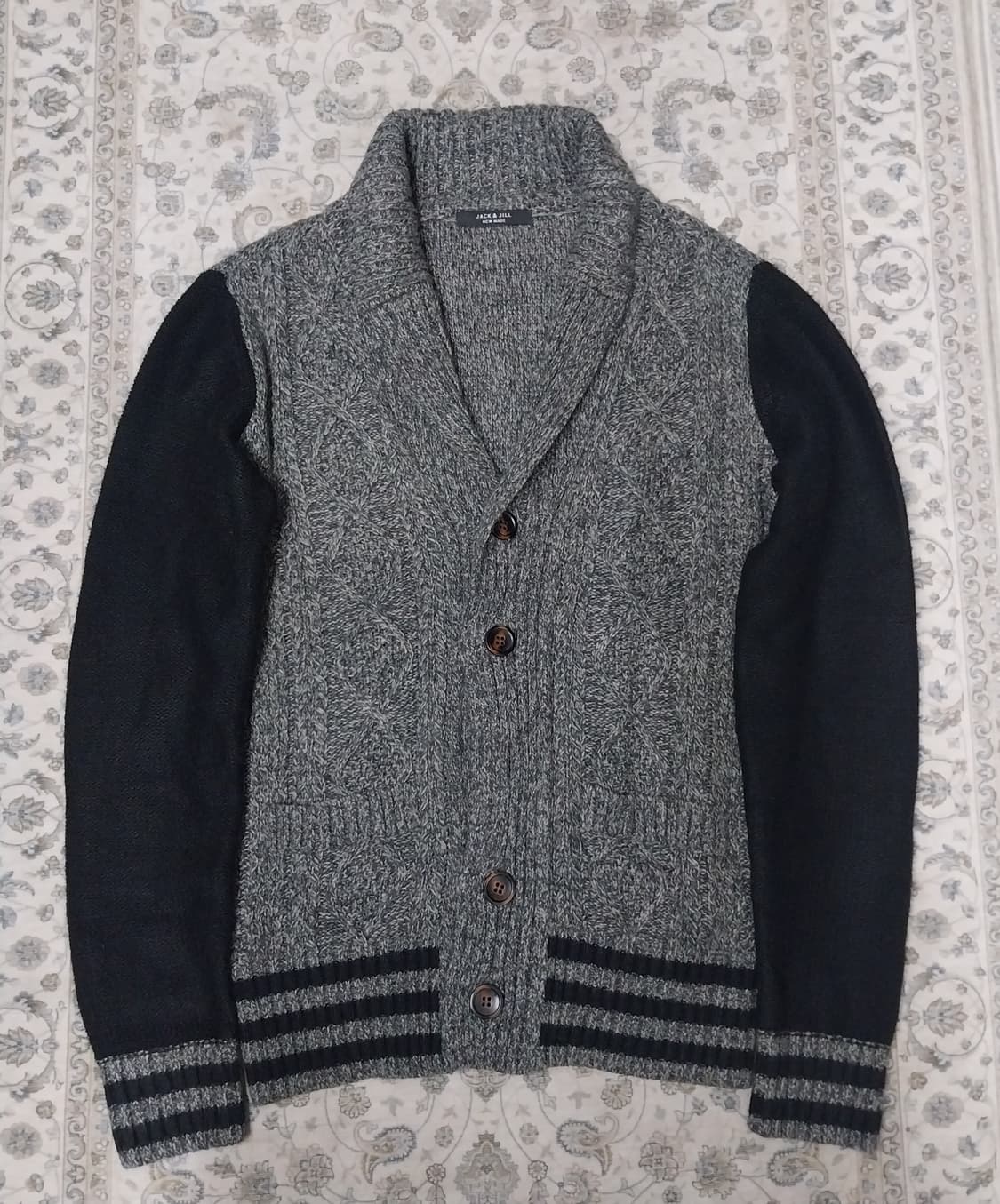 잭앤질 그레이 블랙 배색 숄카라 가디건 95 상품이미지1