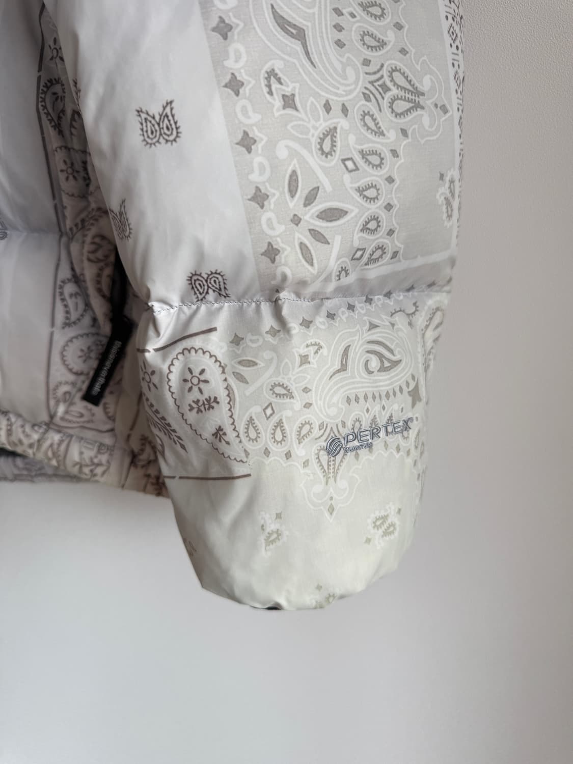 디스이즈네버댓(thisisneverthat) 페이즐리 덕다운 패딩 상품이미지6