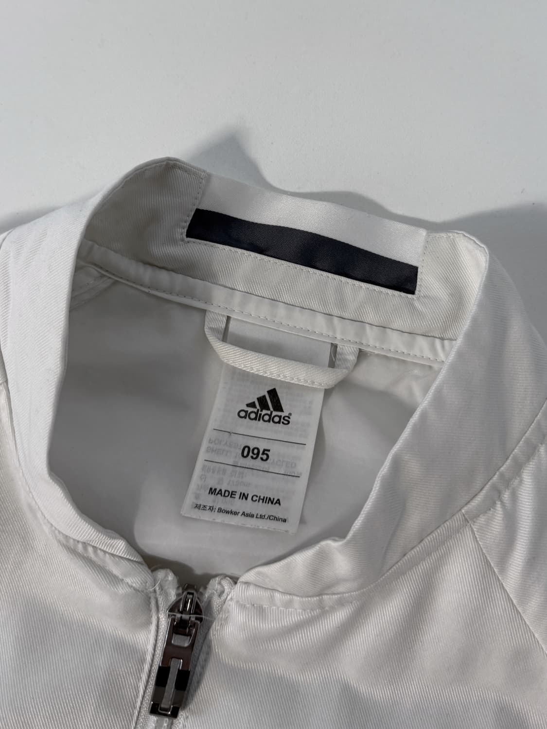 아디다스 레알마드리드 화이트 나일론 트랙 집업 자켓 상품이미지4