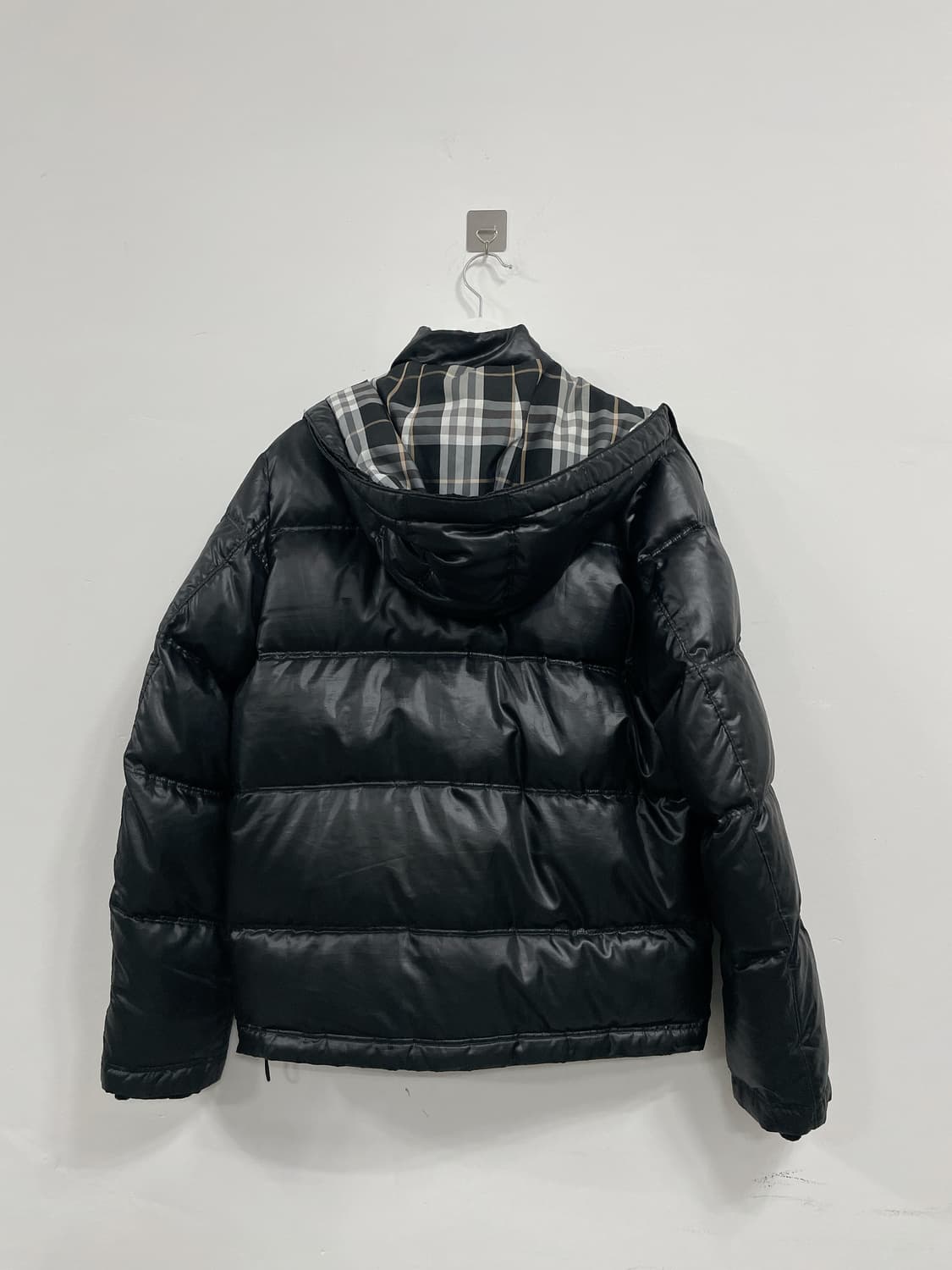 버버리 블랙 패딩 상품이미지2
