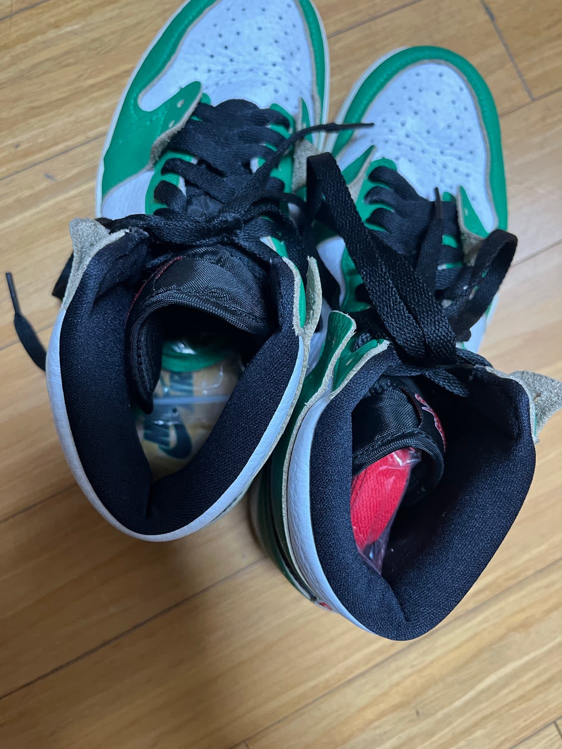 조던1 하이 럭키그린 우먼즈 245 상품이미지2