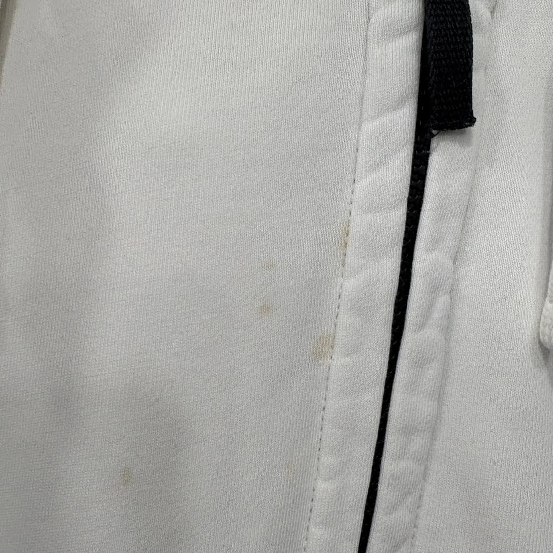 스톤아일랜드 후드집업 상품이미지3