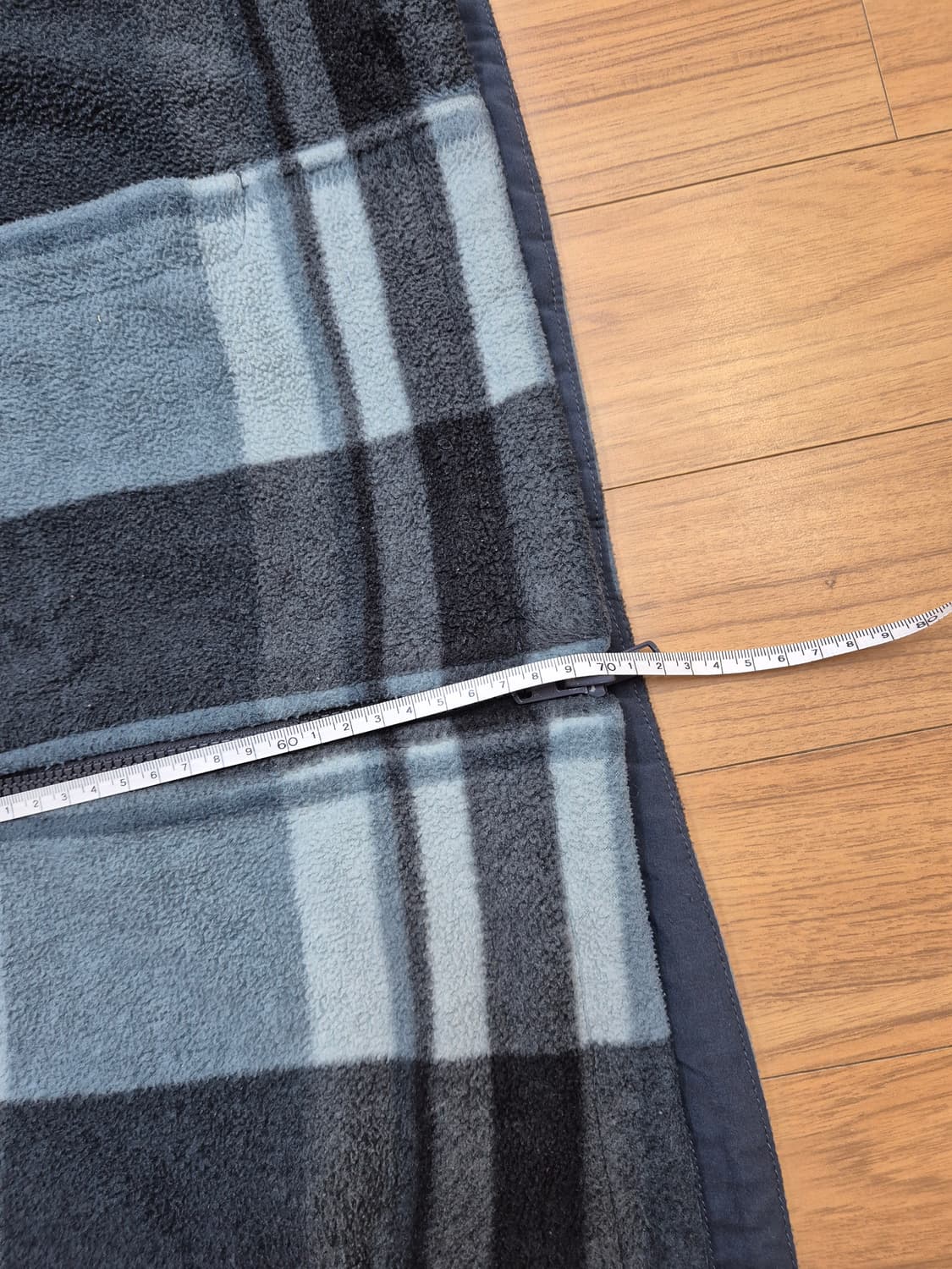 컬럼비아 남성 플리스 자켓 XL사이즈 판매합니다. 은은한 체크 패턴이 세 상품이미지2