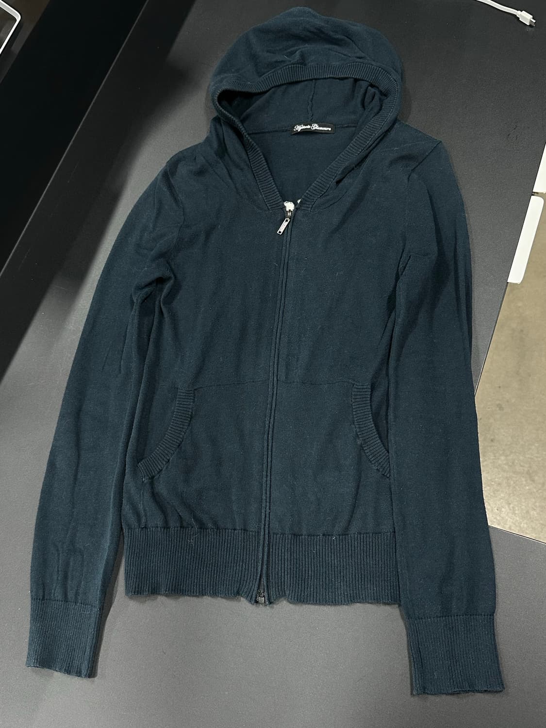 히스테릭 글래머 Rock N Roll 백프린팅 니트 집업 상품이미지4