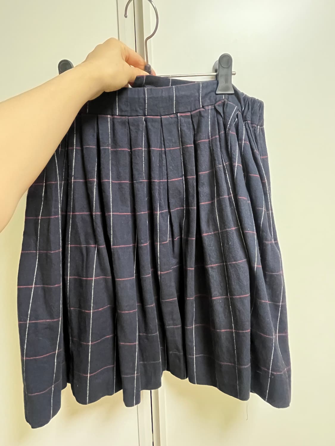 메종키츠네 네이비 체크 랩 스커트 36 상품이미지2