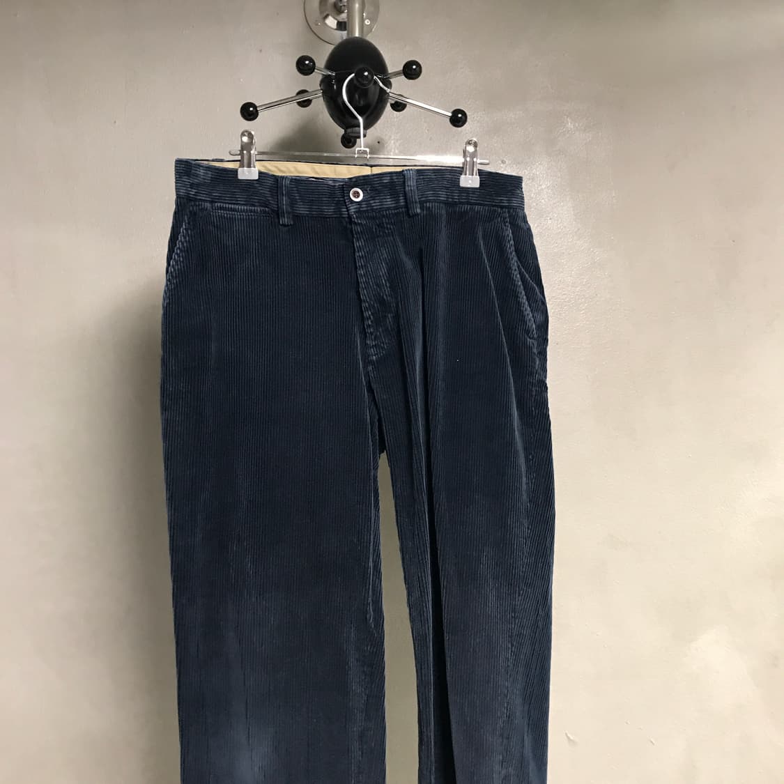 폴로 랄프로렌 코듀로이 팬츠 네이비 32/30 상품이미지2