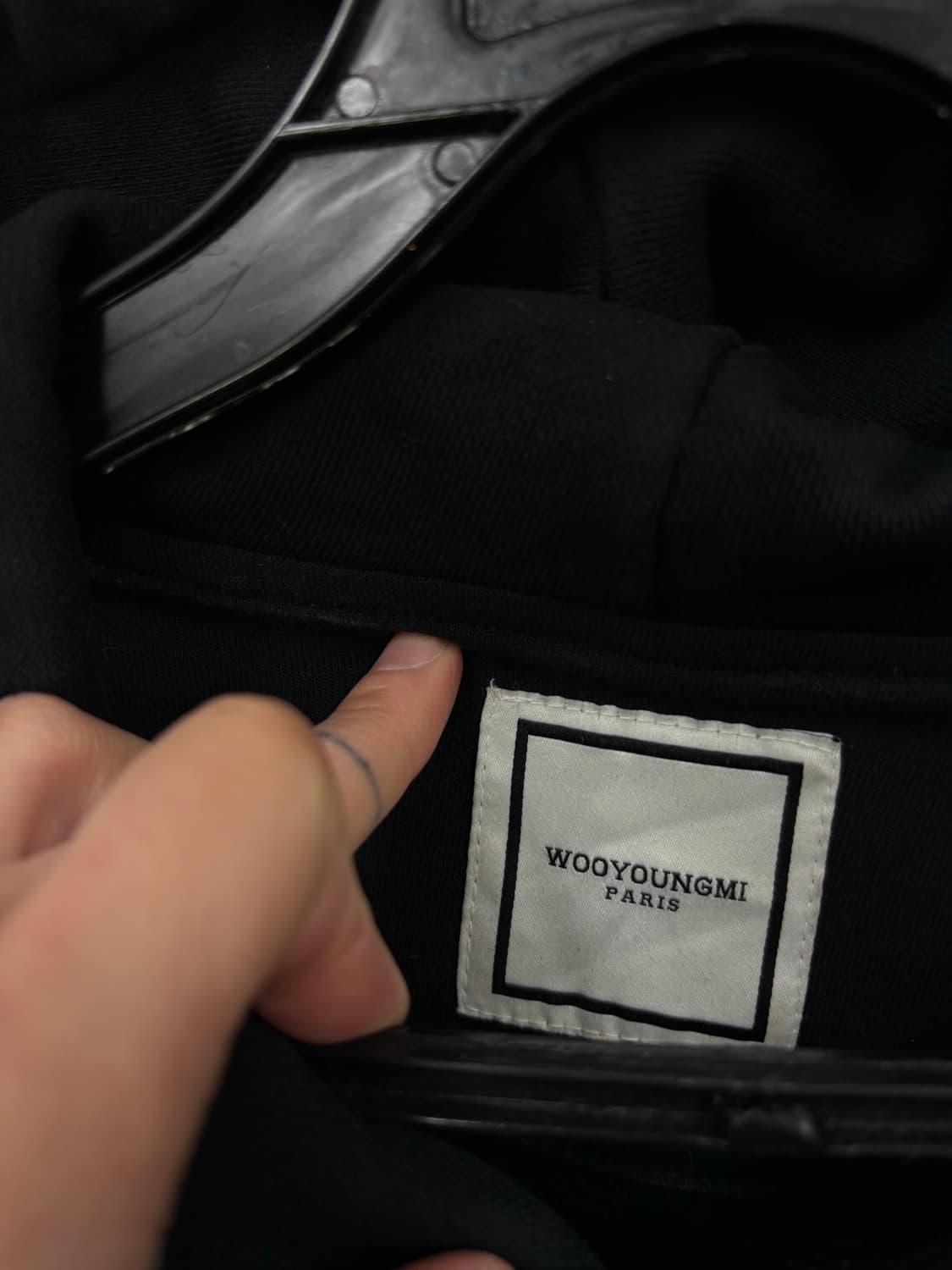 우영미 프레임 후드티46 상품이미지7