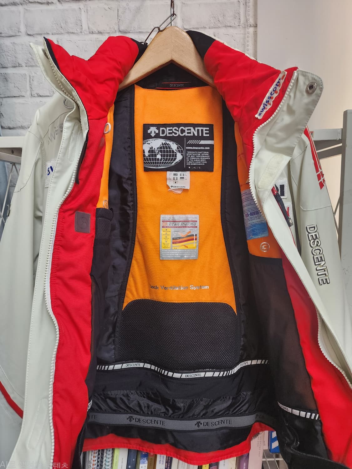 데상트 아우디 스위스 스키자켓 100 빈티지 올드스쿨 남성스키복 XD63 상품이미지7