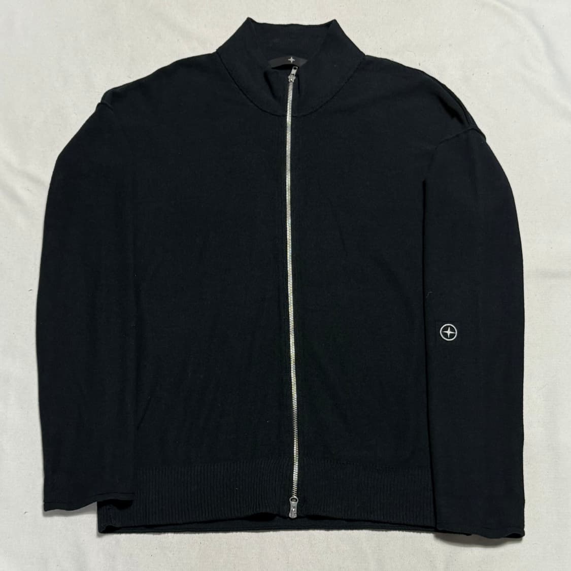 XL 스톤아일랜드 블랙 니트 집업  상품이미지2