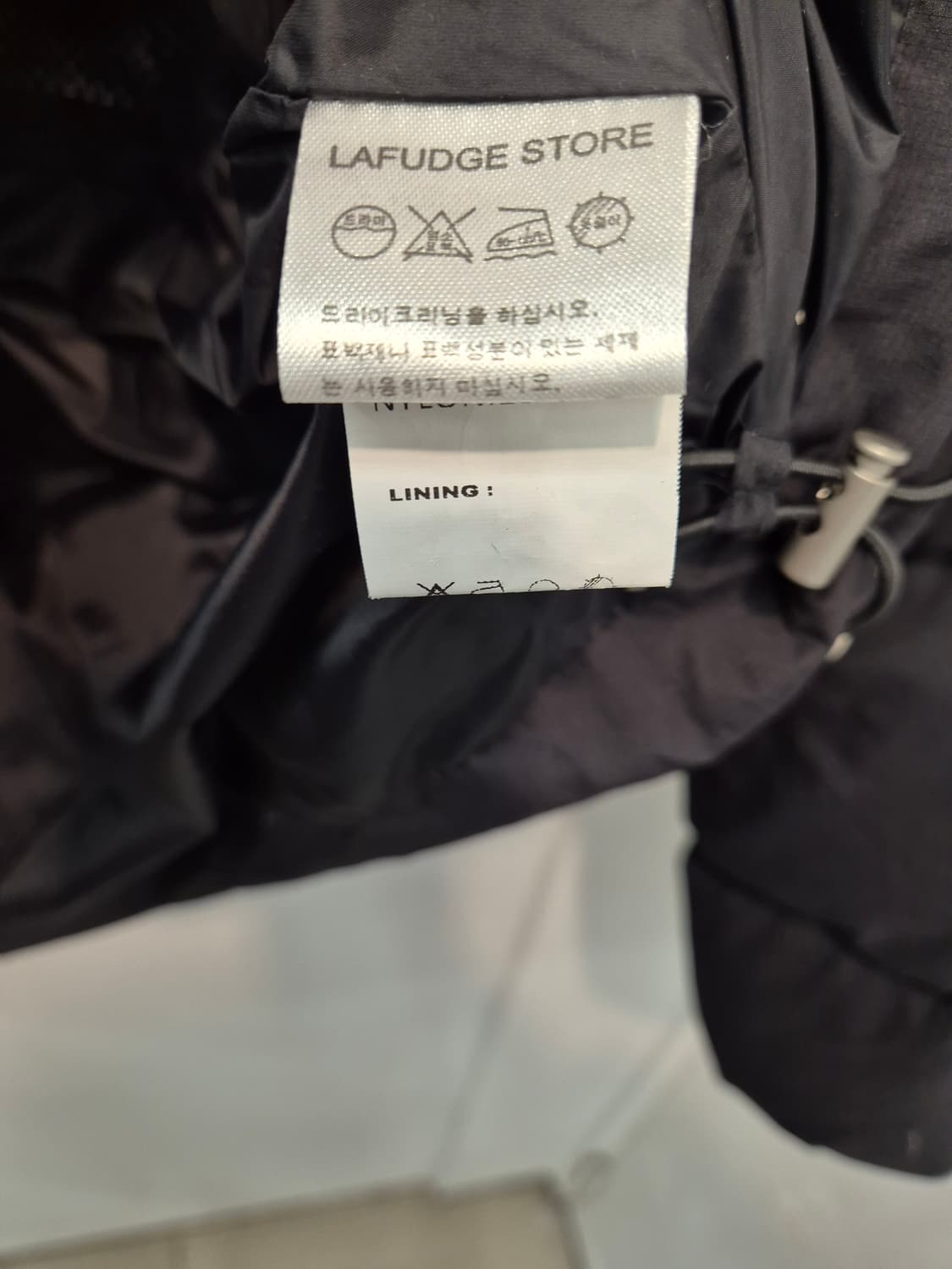 라퍼지스토어 숏패딩 M  블랙  상품이미지4