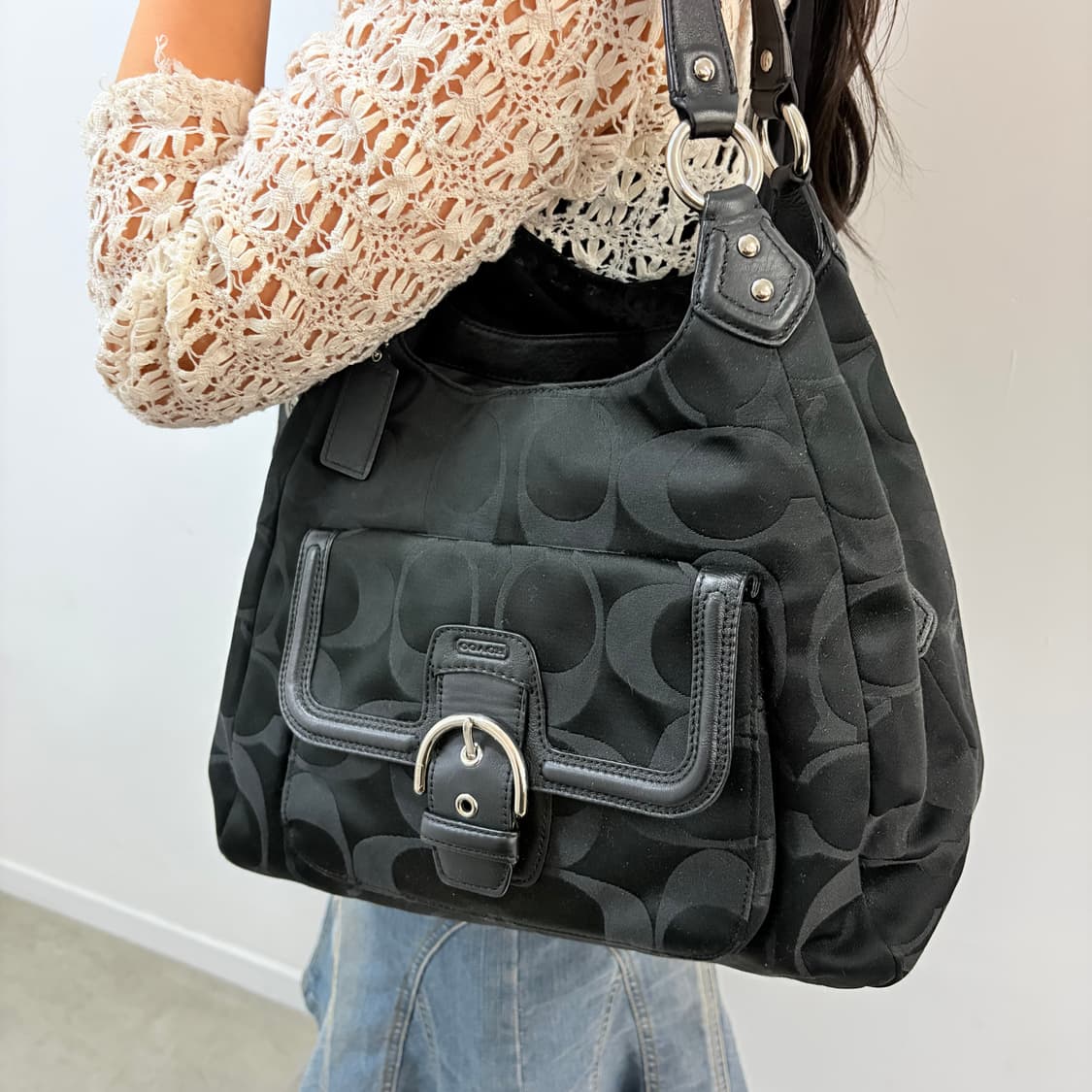 코치 블랙 숄더백 호보백 가방 상품이미지2