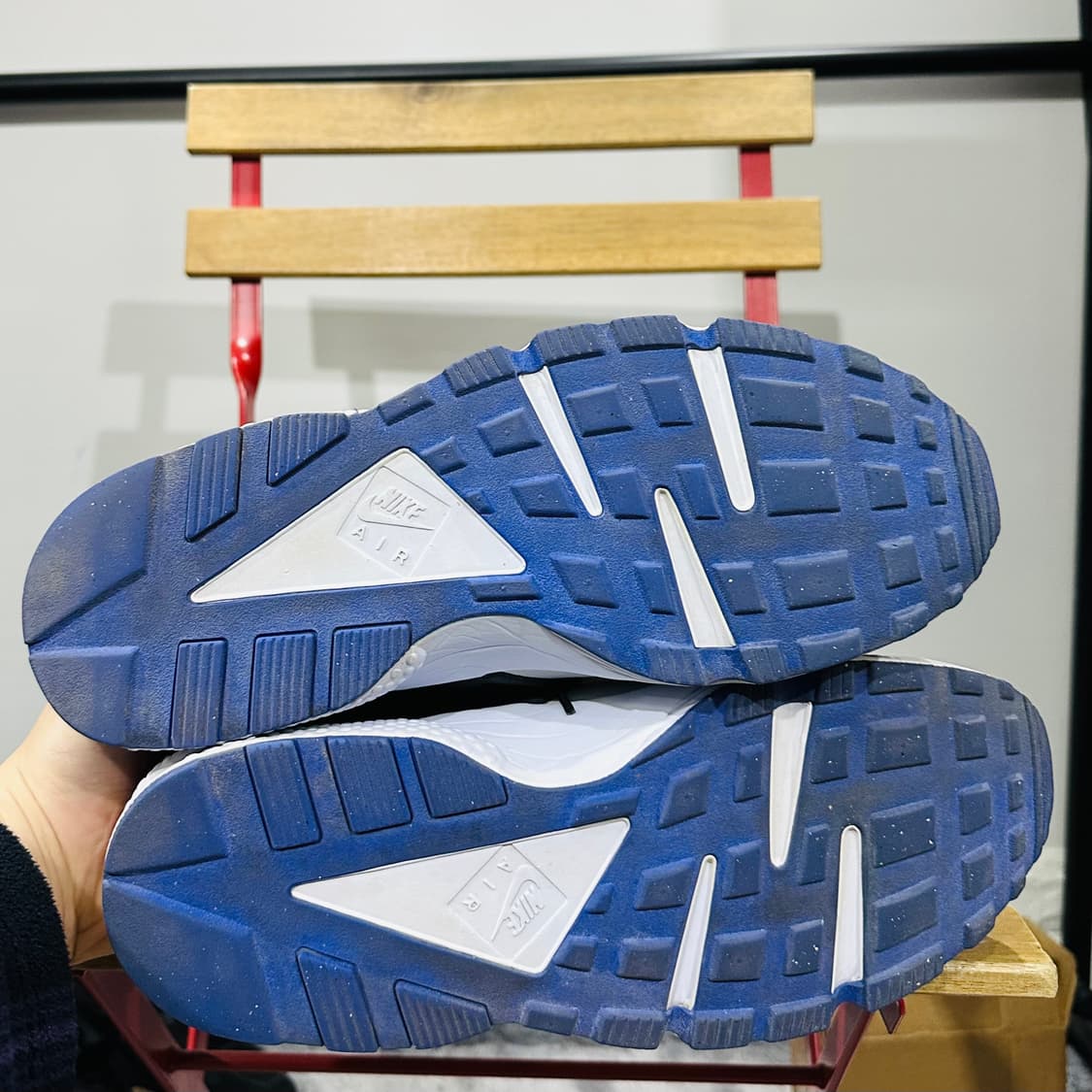 285) 나이키 운동화 남성 남자 신발 허라취 운동화 블루 블랙 상품이미지8