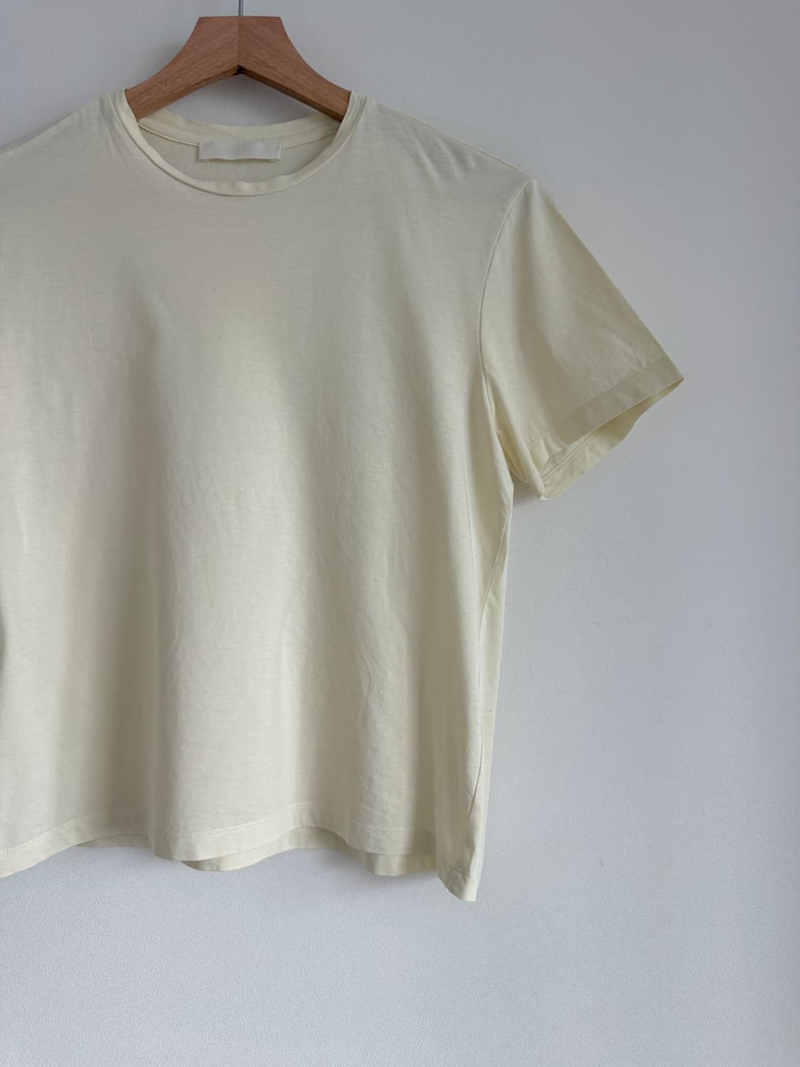 아모멘토(AMOMENTO) 코튼 반팔 티셔츠(얇은 소재감) 상품이미지3