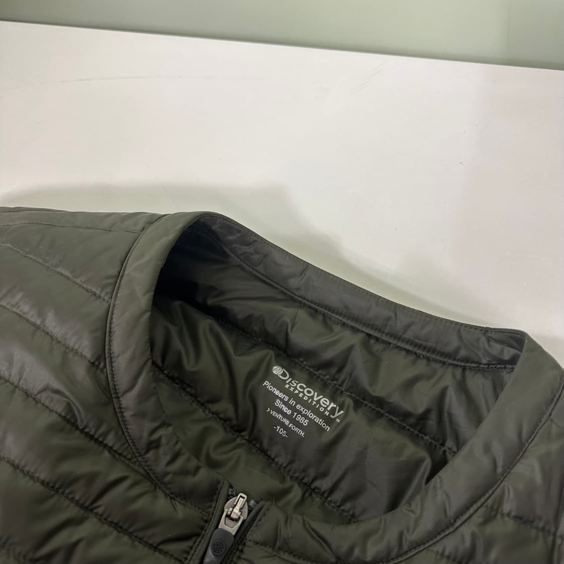 M-L 디스커버리 카키 기본로고 U넥 덕다운 경량점퍼 상품이미지4