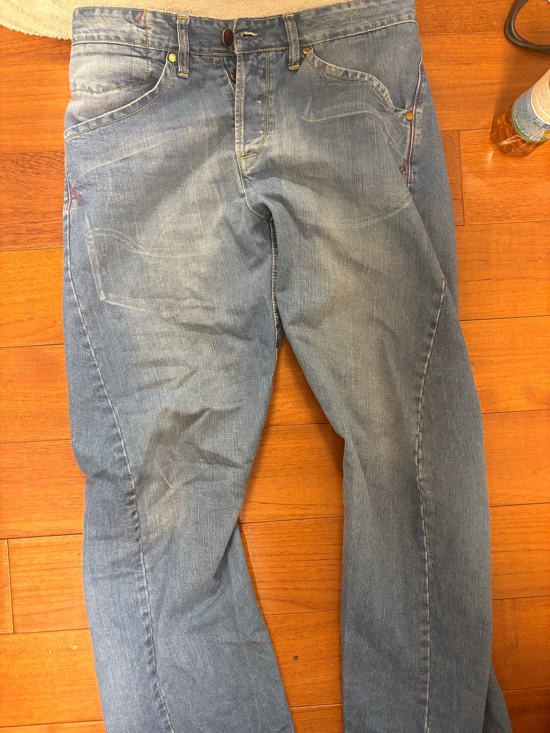 리바이스 엔지니어드진 데님 상품이미지2