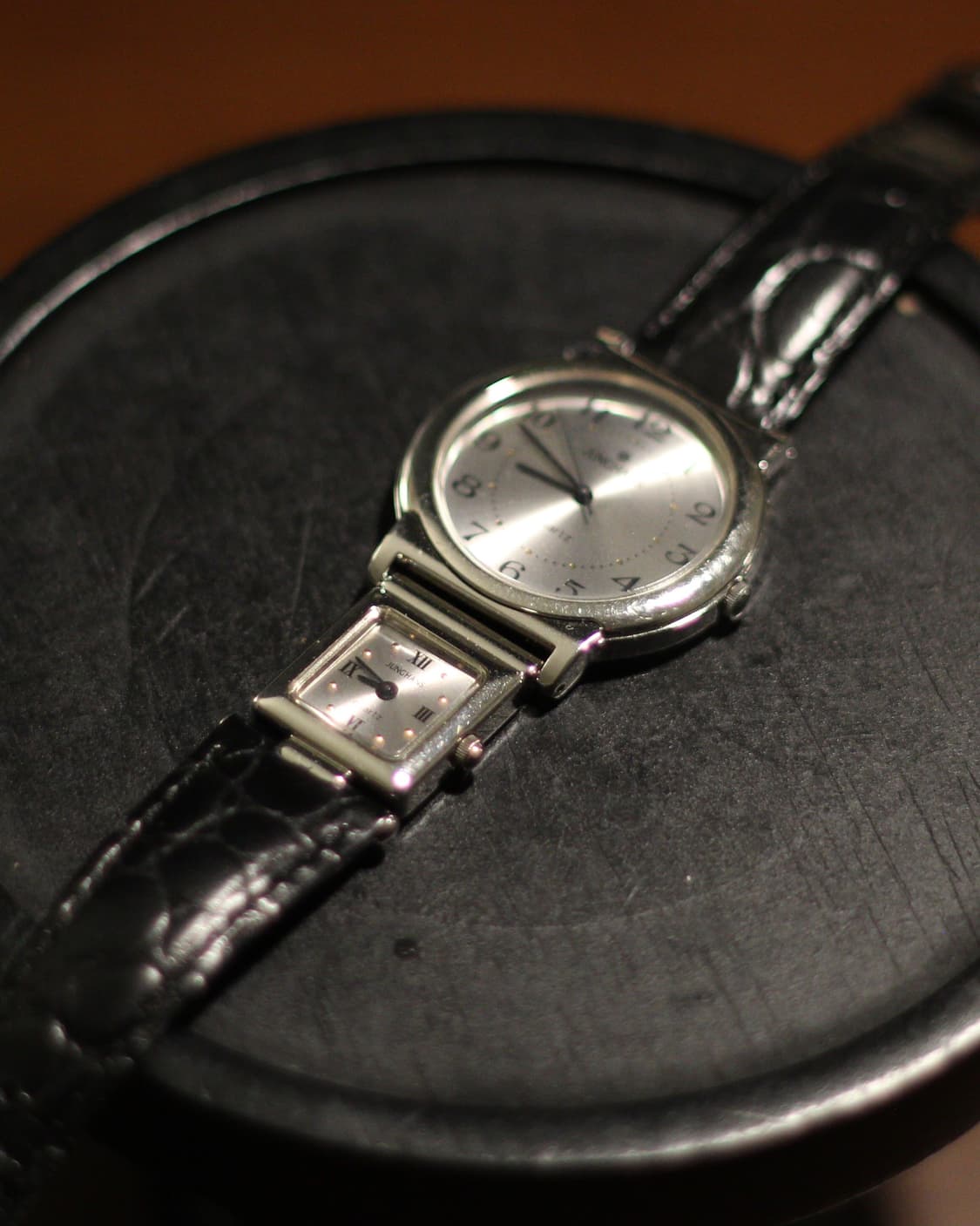 [Junghans] 융한스 빈티지 듀얼타임 시계 상품이미지1