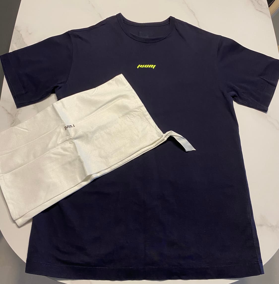 준지 백로고 반팔 100사이즈 네이비 형광 A급 판매중 상품이미지1