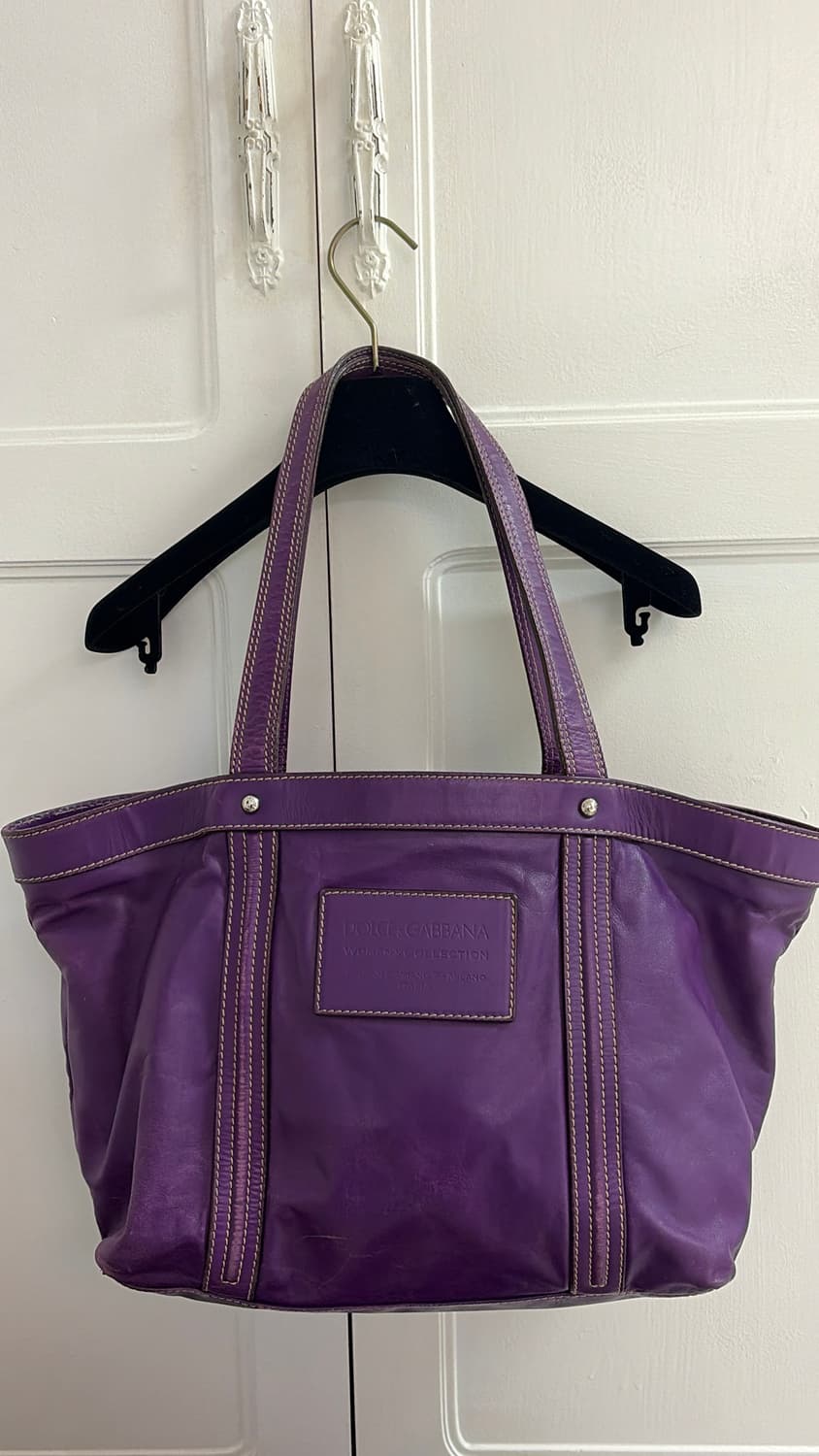 돌체앤가바나 보라색 가죽 토트백 정품 상품이미지8