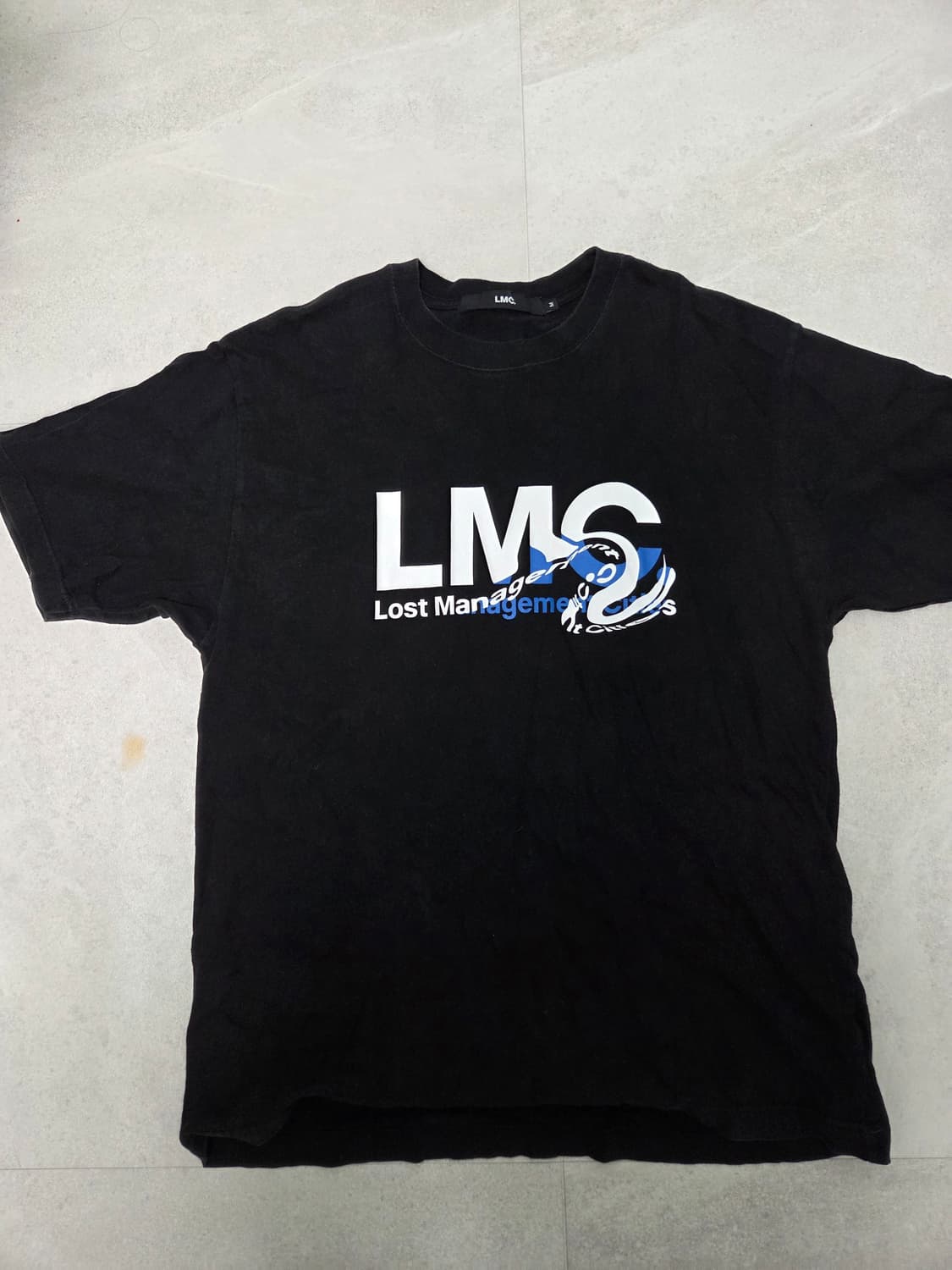 LMC 로스트 매니지먼트 시티즈 반팔티  상품이미지1