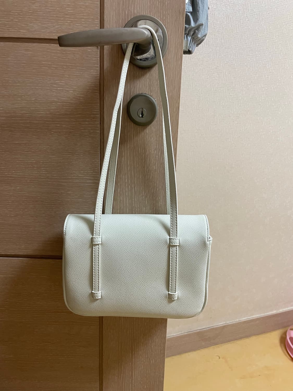 샤넬 화이트백 상품이미지2