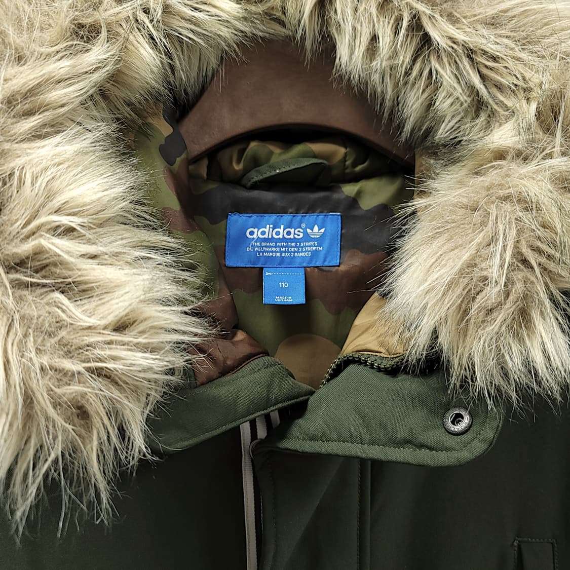 [110] 아디다스 카키 카모플라쥬 덕 다운 파카 상품이미지9