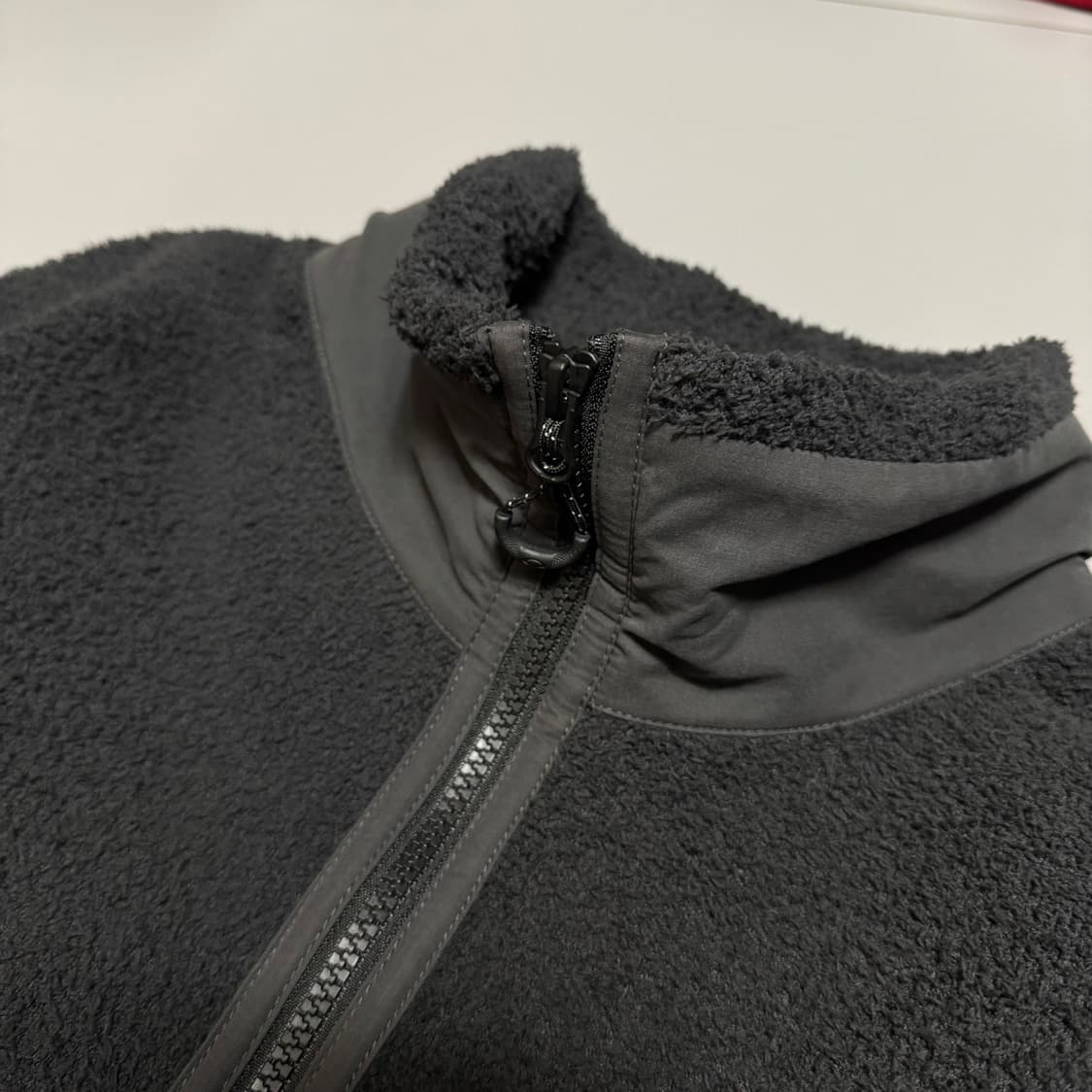 오클리(OAKLEY) 블랙컬러 FGL 펙터 하이넥 보아 플리스 자켓 상품이미지4