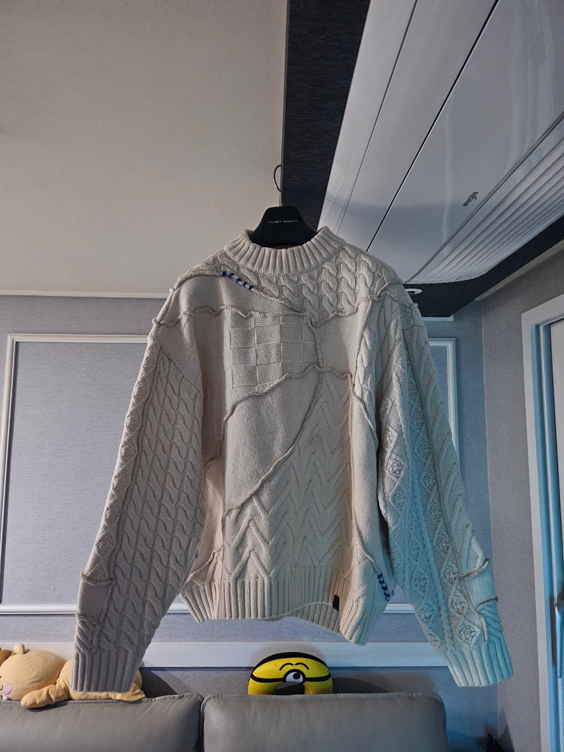 [거의 새것] 자라 아더에러 패치워크 니트 스웨터 크림 S-M 상품이미지1