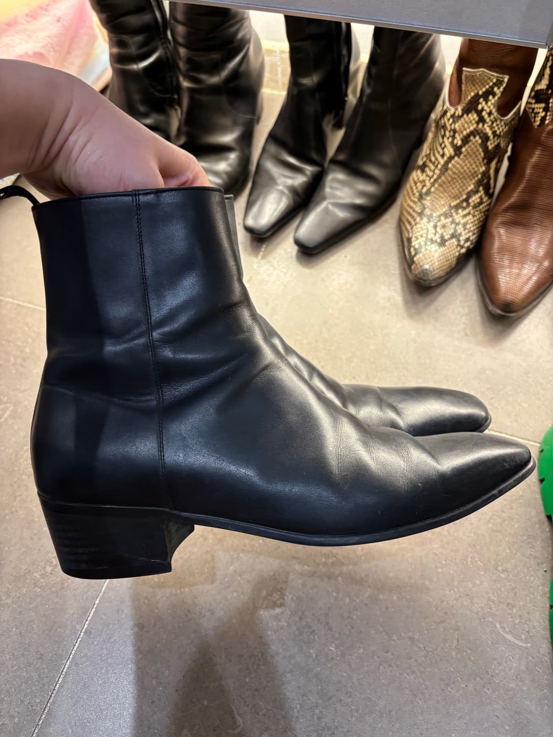 브래드스튜디오 카딘 275 팝니다 상품이미지6