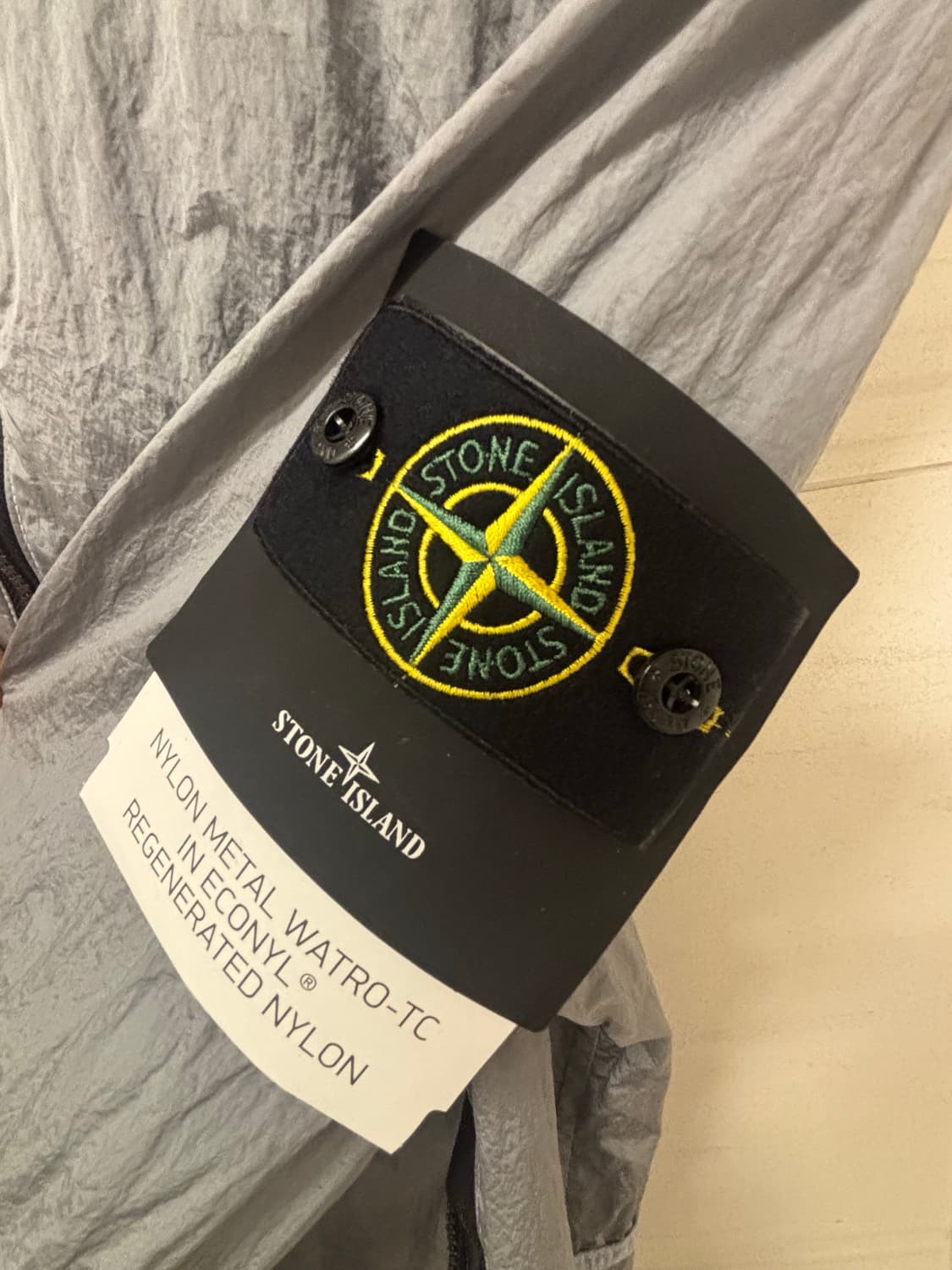스톤아일랜드 나일론 메탈 와트로 TC 자켓 상품이미지2