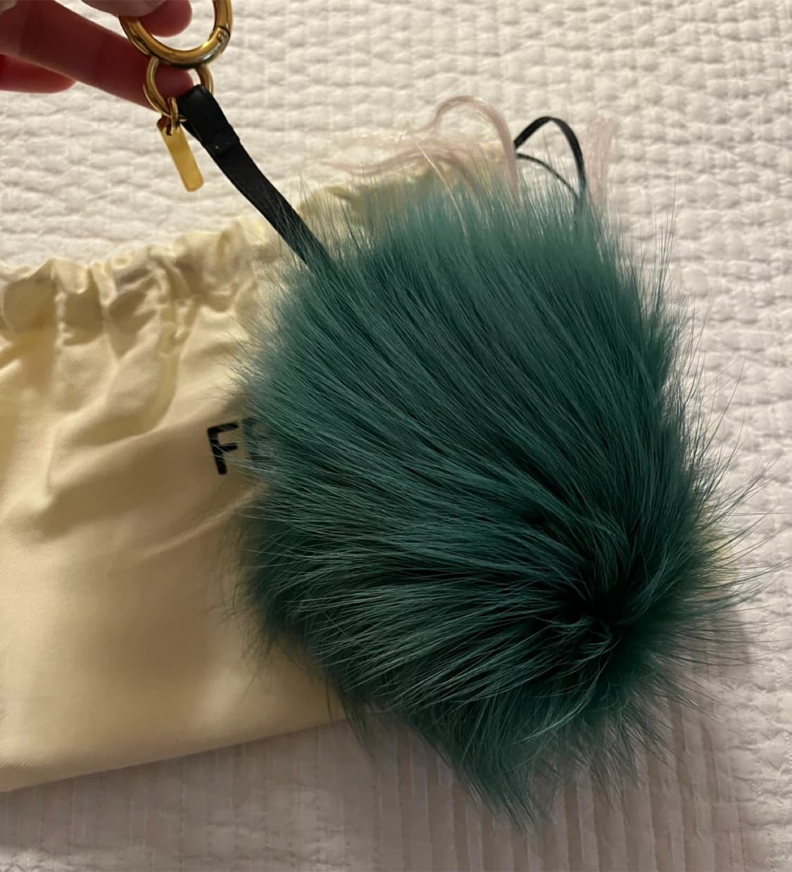 펜디 몬스터 미니아이 폼폼 퍼 참 키링 상품이미지4