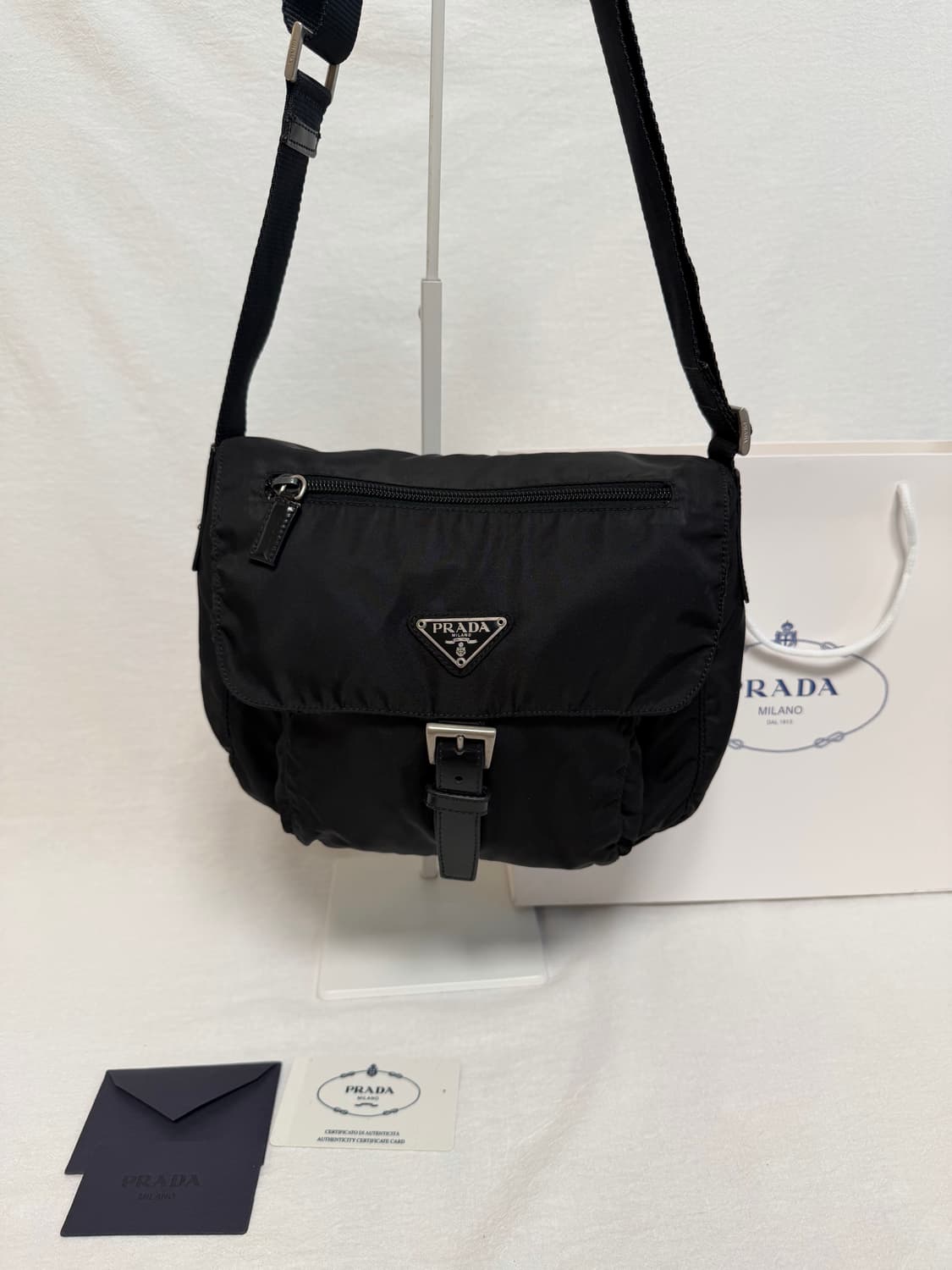 정품 프라다 포코노 나일론 블랙 크로스백 메신저백 숄더백 주우재백 상품이미지1
